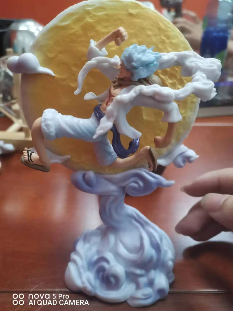 16cm Figura de Anime One Piece Moon Fairy Nika Monkey D Luffy Gear 5 com Luz da Lua Figura de Ação Gk Estátua Modelo Coleção Brinquedos